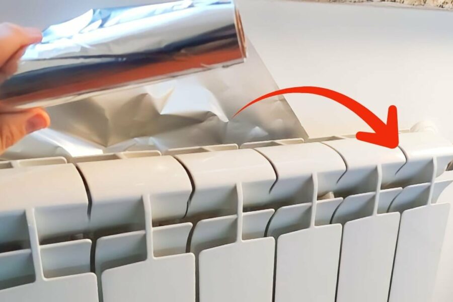 Polistirolo e carta stagnola dietro ai termosifoni per risparmiare sulla bolletta polistirolo termosifoni